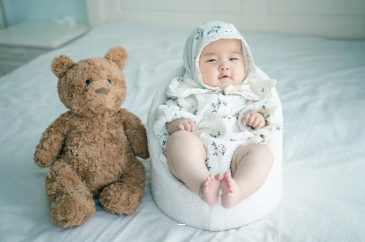 汶上宝宝挠耳朵是怎么回事 汶上宝宝挠耳朵是怎么回事